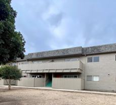 923 Walnut Ave - Photo 1 of 1