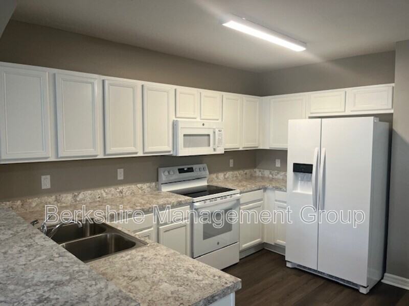 4924 Cactus Needle Ln - Photo 4 of 12