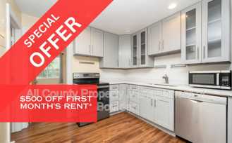 2211 Spruce St #4 - Photo 1 of 1