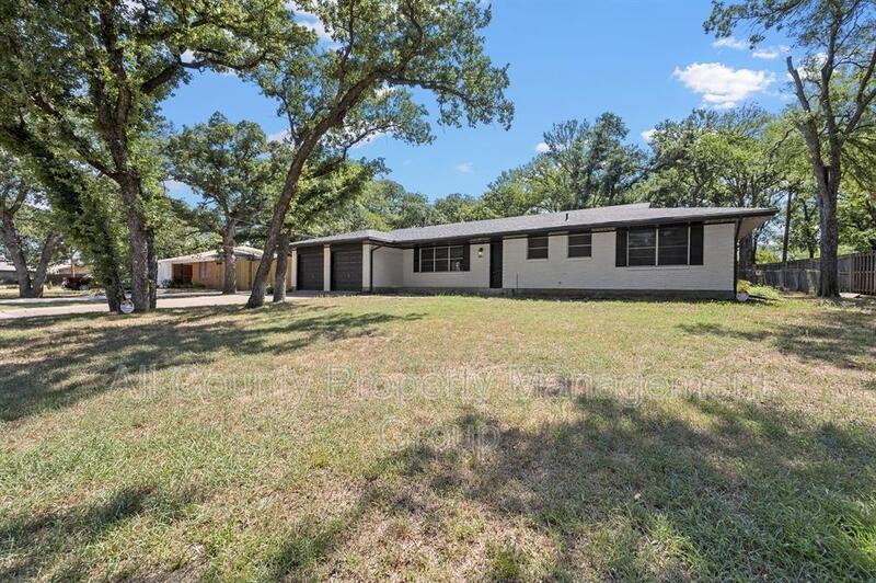 1444 Cimarron Trl - Photo 2 of 29
