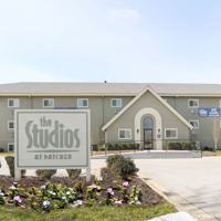 featured image of 2750 Gribbin Dr