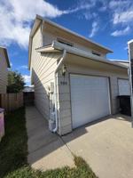 featured image of 984 Beryl St