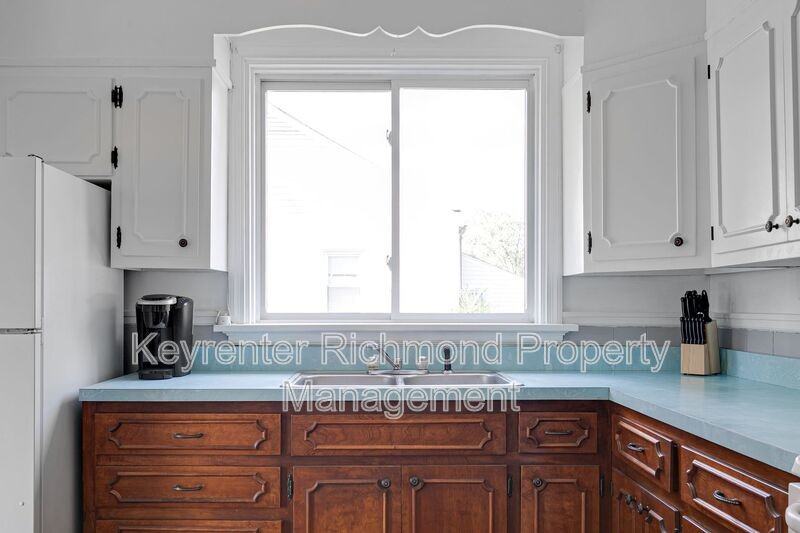 4817 Sydclay Dr - Photo 7 of 29