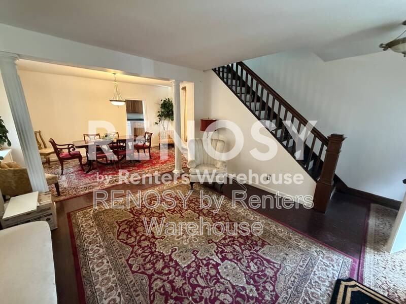 4207 Anntana Ave - Photo 3 of 16