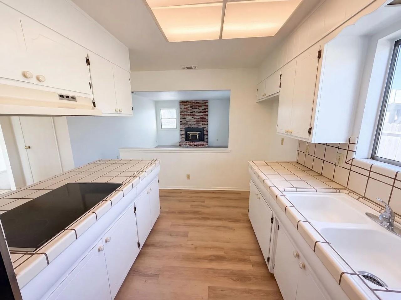 1372 Ruffino Court - Photo 4 of 6