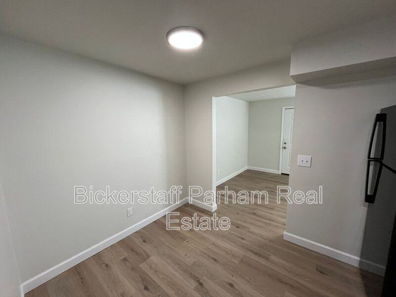 1033 Adair Ave #6 - Photo 4 of 15
