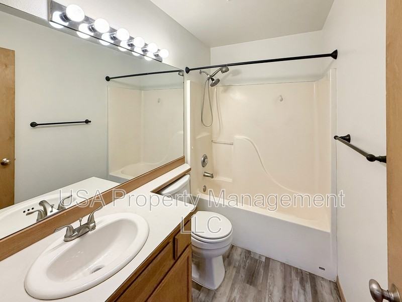 2565 N Stagecoach Dr - Photo 6 of 11
