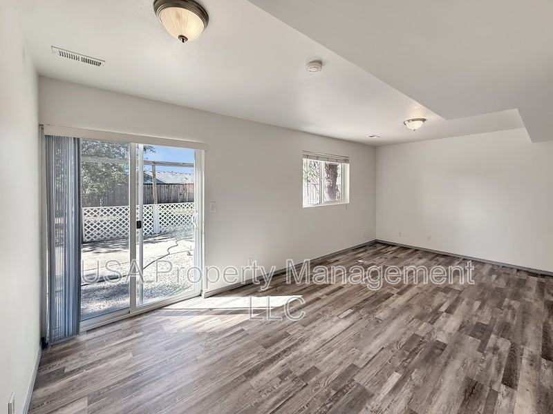 2565 N Stagecoach Dr - Photo 7 of 11