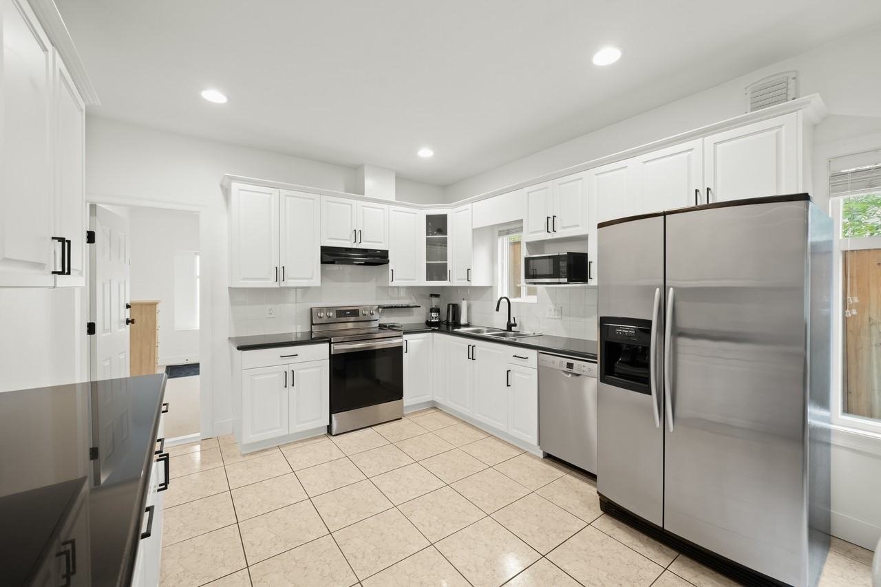 4086 Dominion Street - Photo 7 of 26