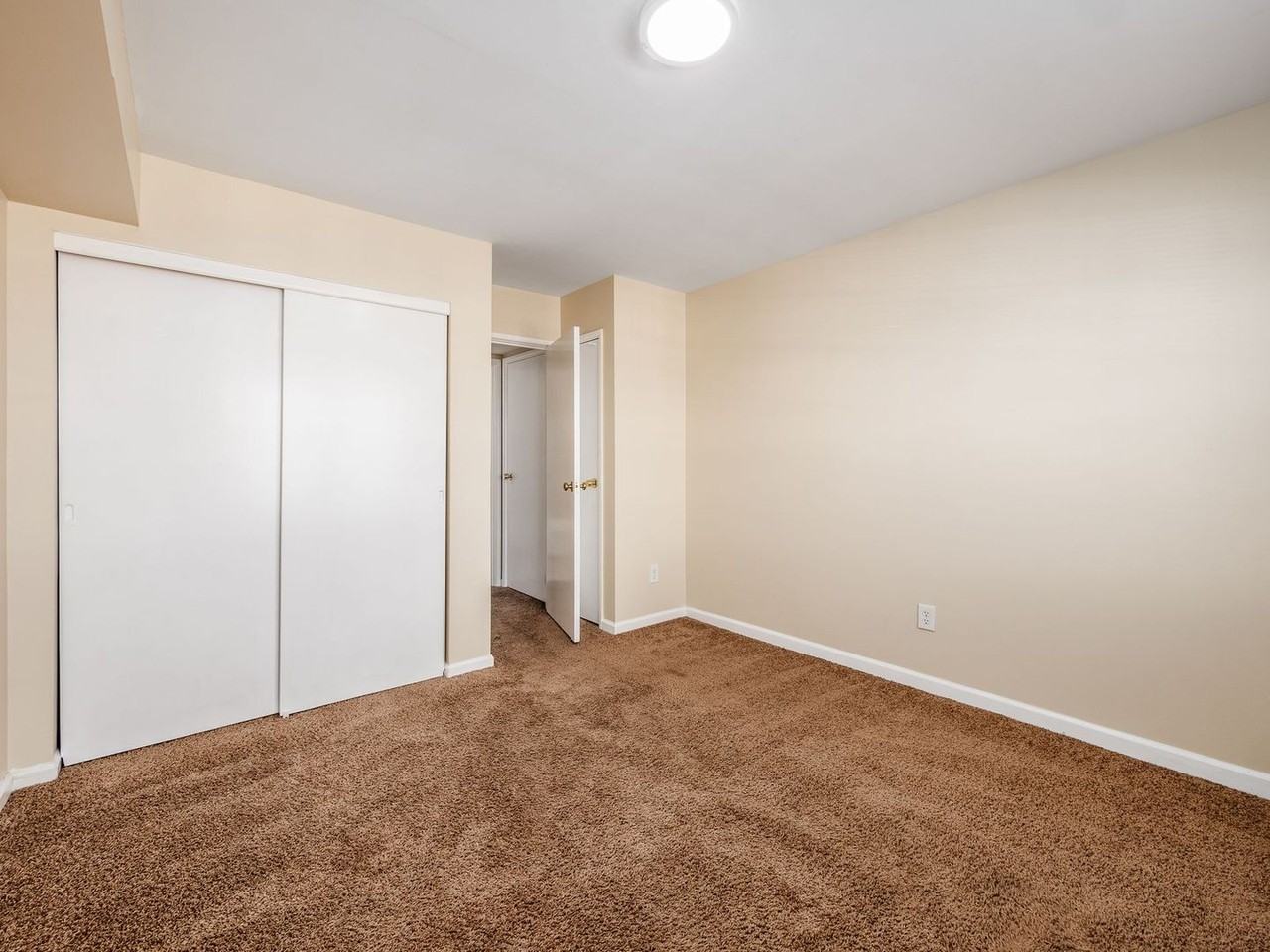 Hilton Arms II LLC - Photo 4 of 4