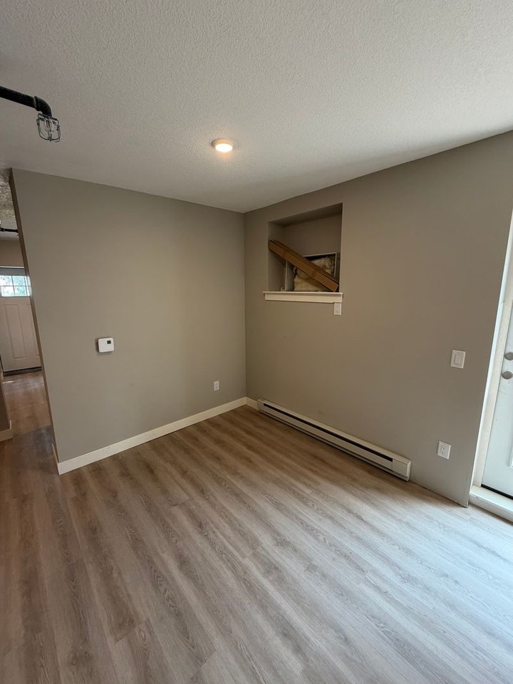 Brewery Creek Terrace - Photo 4 of 26