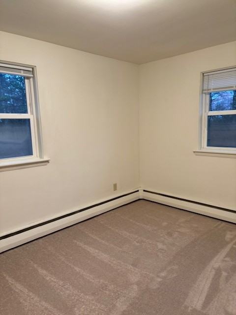 Sussex Court Apartments - Photo 6 of 11
