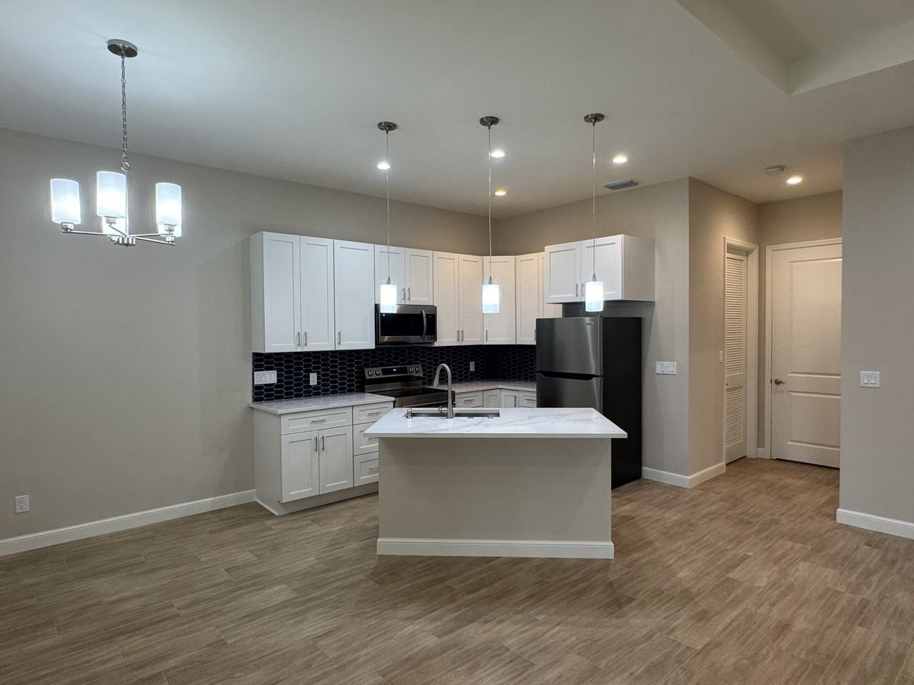 26514 Explorer Road - Photo 2 of 18