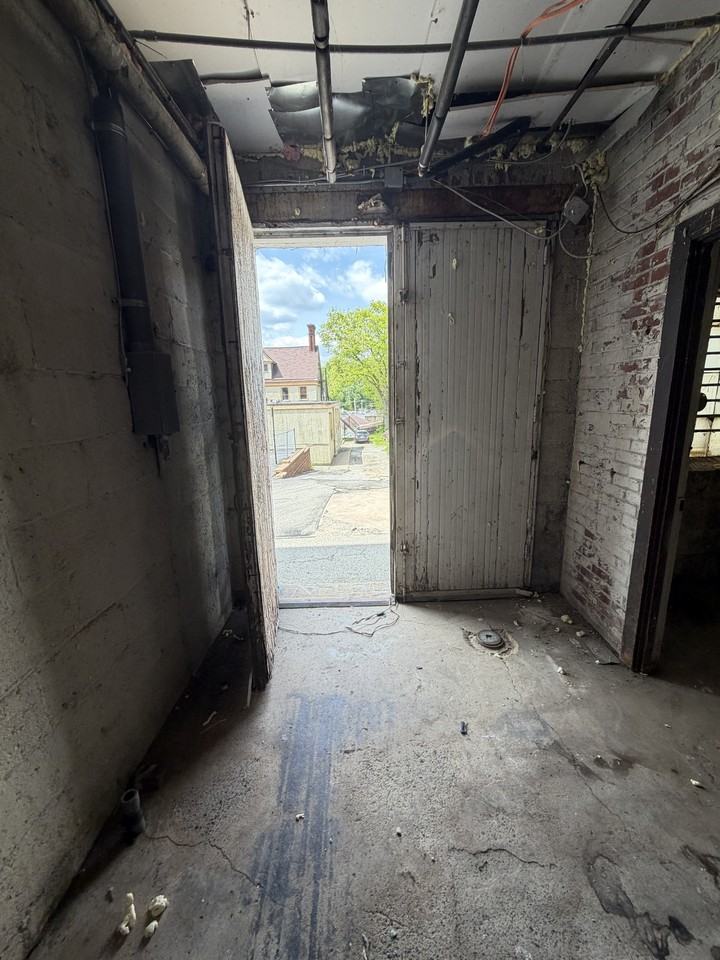 132 S. PA-Ruby R - Photo 2 of 4