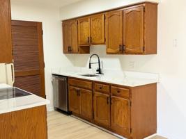 featured image of 18600 E 14 Mile Rd