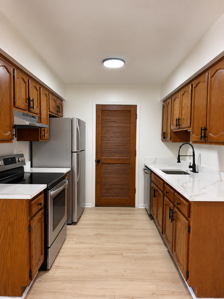18600 Fraser Group - Photo 3 of 10