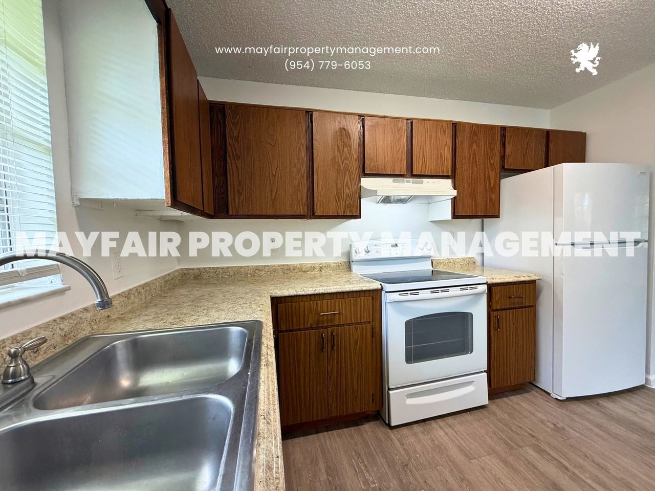 692 Neil Road - Photo 2 of 16