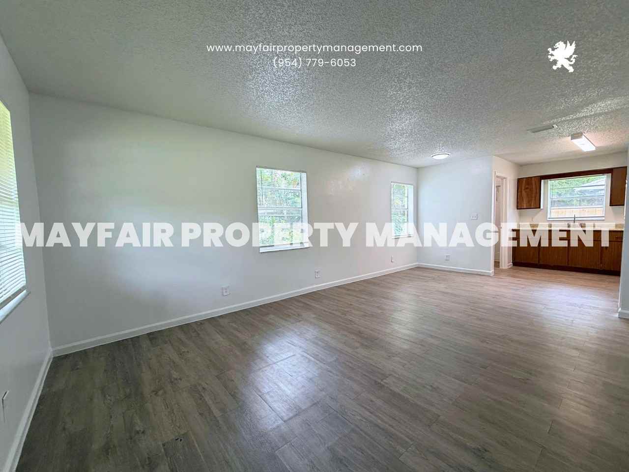 692 Neil Road - Photo 4 of 16