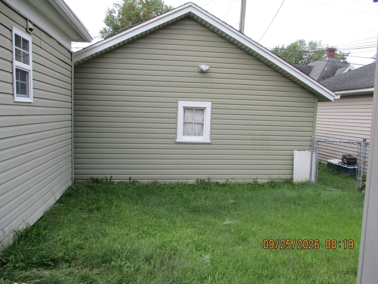 611 Liberty Drive - Photo 5 of 20