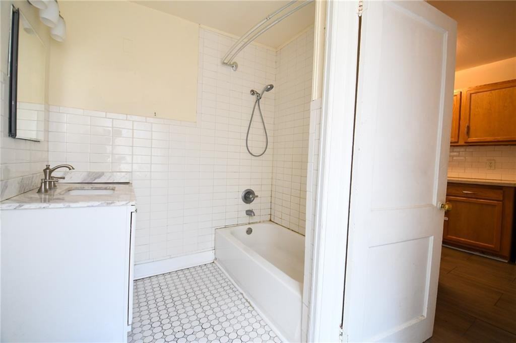 8207 Freret Street - Photo 6 of 10