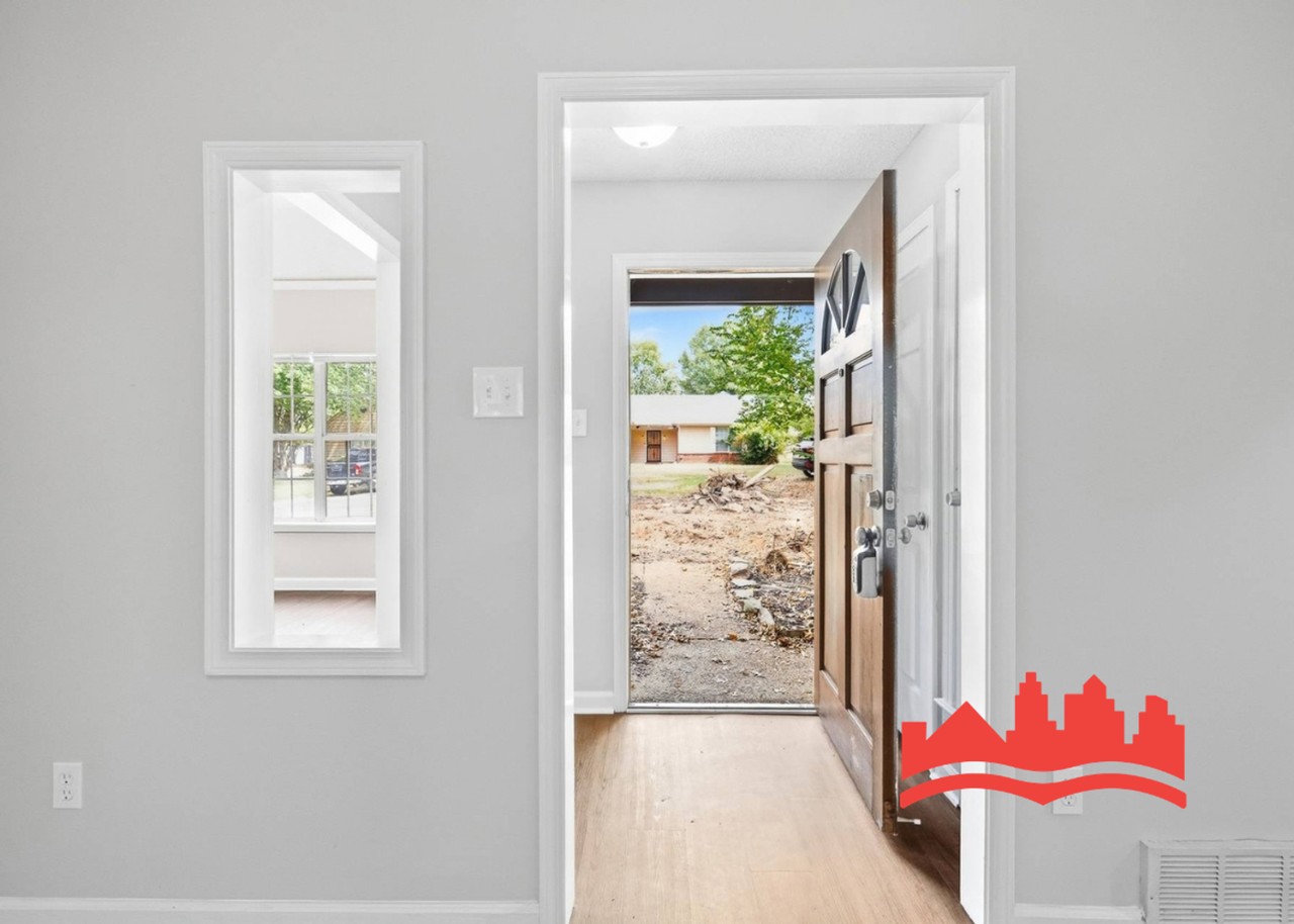7021 Gleneagles Dr - Photo 6 of 50