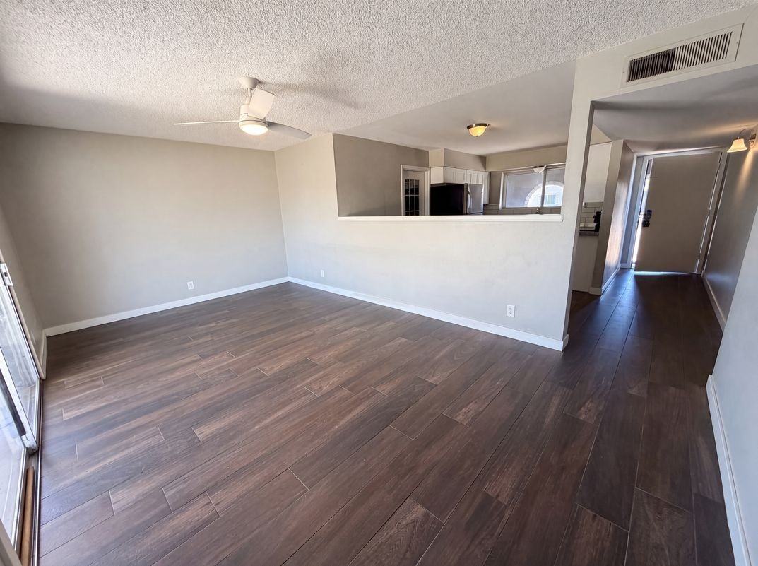 1430 East Flossmoor Avenue - Photo 4 of 13