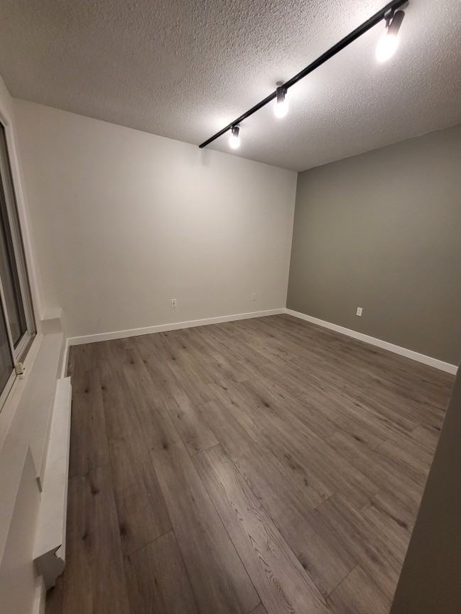 301 Highland Way #1 - Photo 7 of 12