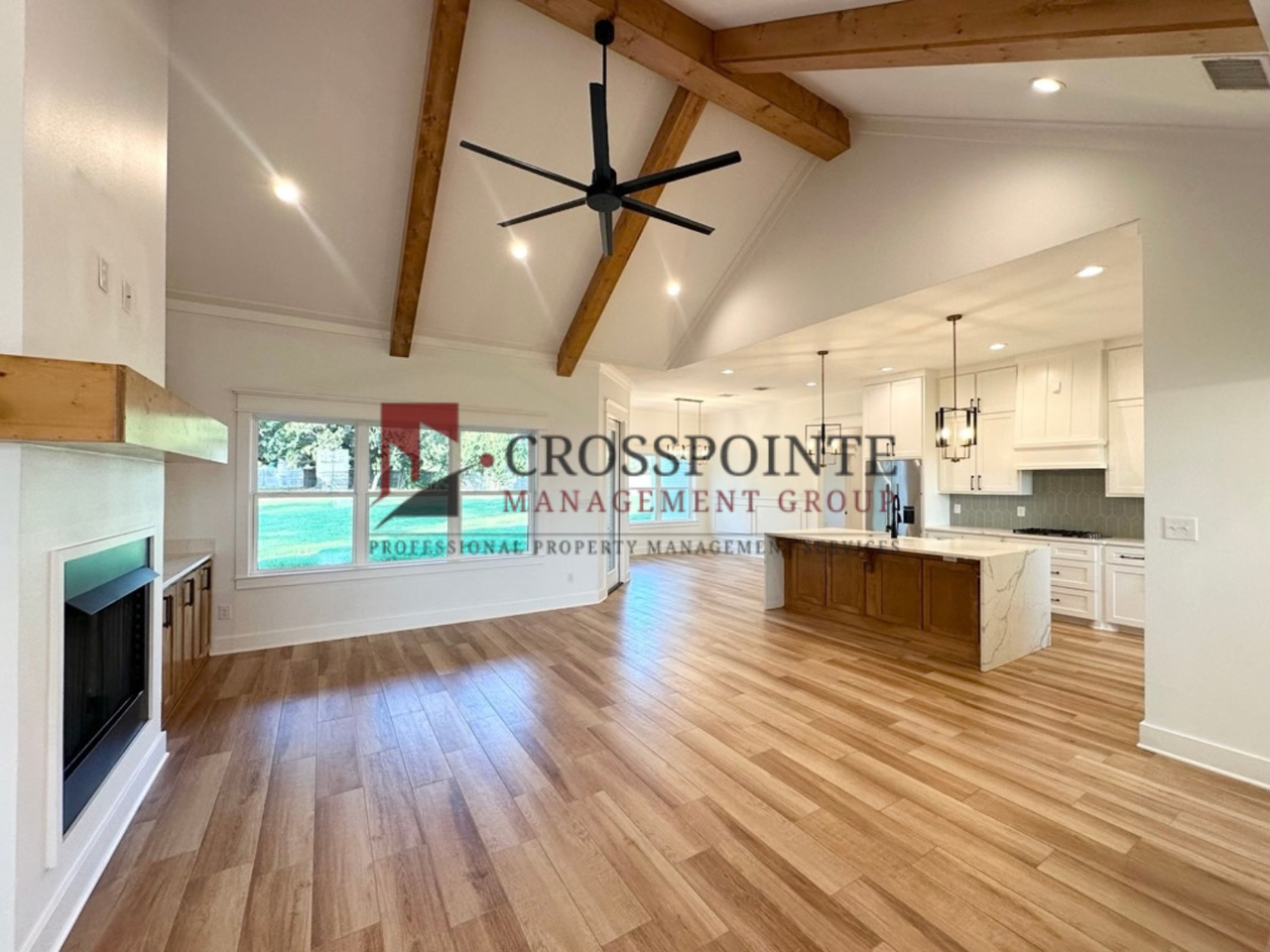 15849 Avery Ln - Photo 3 of 41