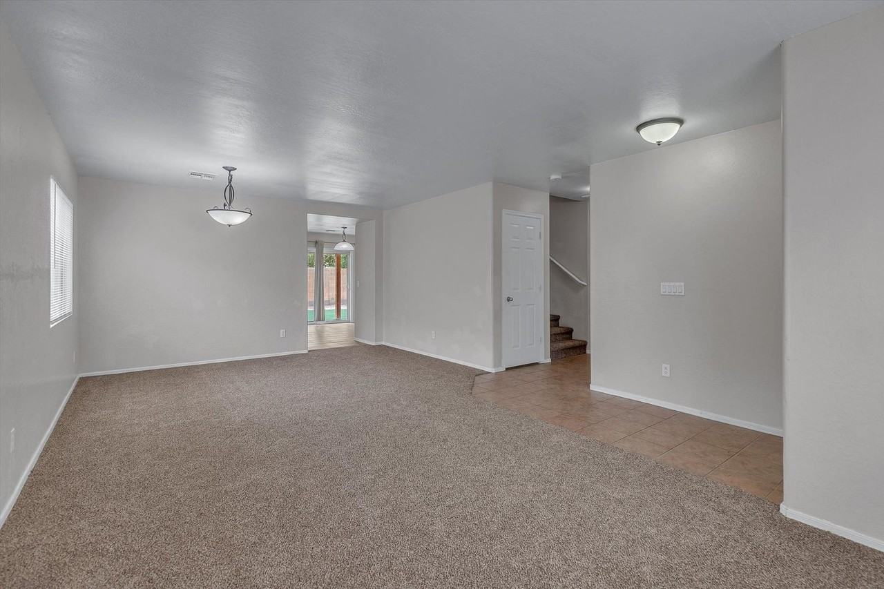 4601 E Sierrita Rd - Photo 7 of 35