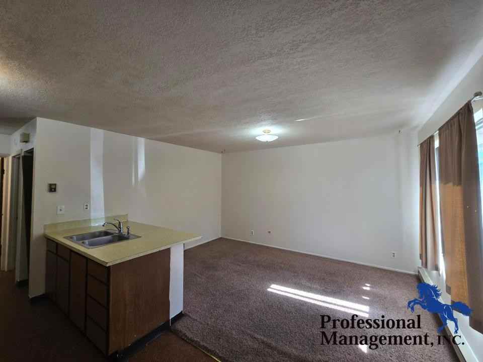 3103 2nd Ave S - Photo 2 of 6