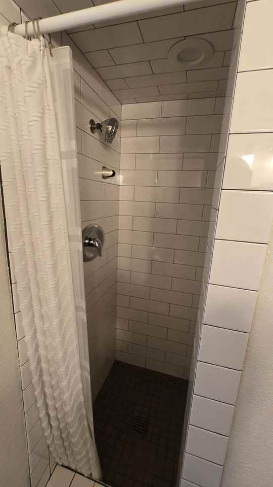 826 Allerton Ct - Photo 5 of 15