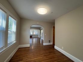 253-255 Rocket St - Photo 1 of 1