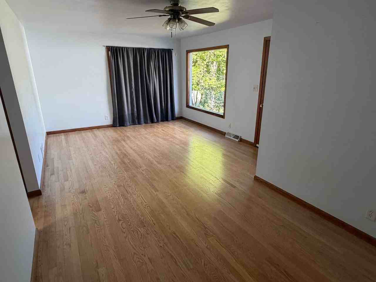 1507 E Wausau Ave - Photo 7 of 25