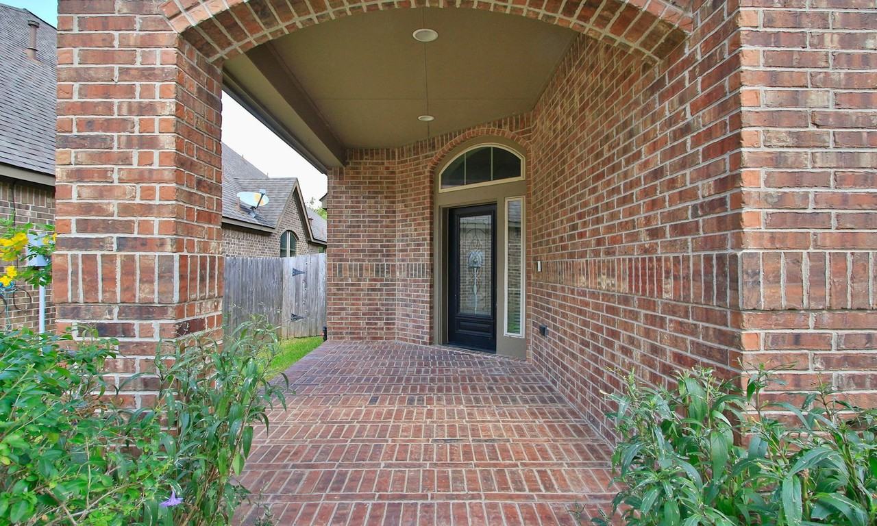 3047 Sandstone Creek Ln - Photo 3 of 36