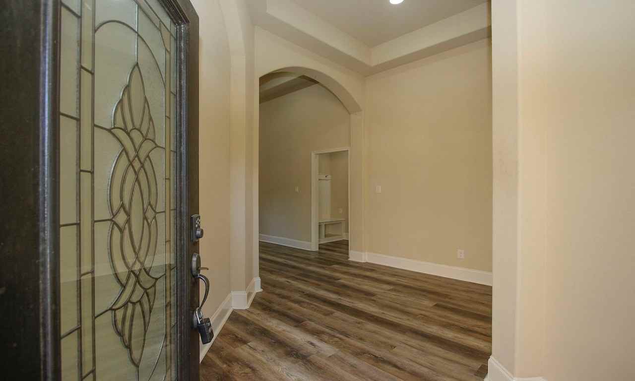 3047 Sandstone Creek Ln - Photo 4 of 36