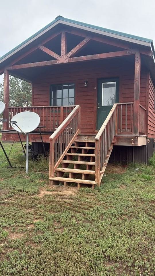102 East Highland - Photo 2 of 29