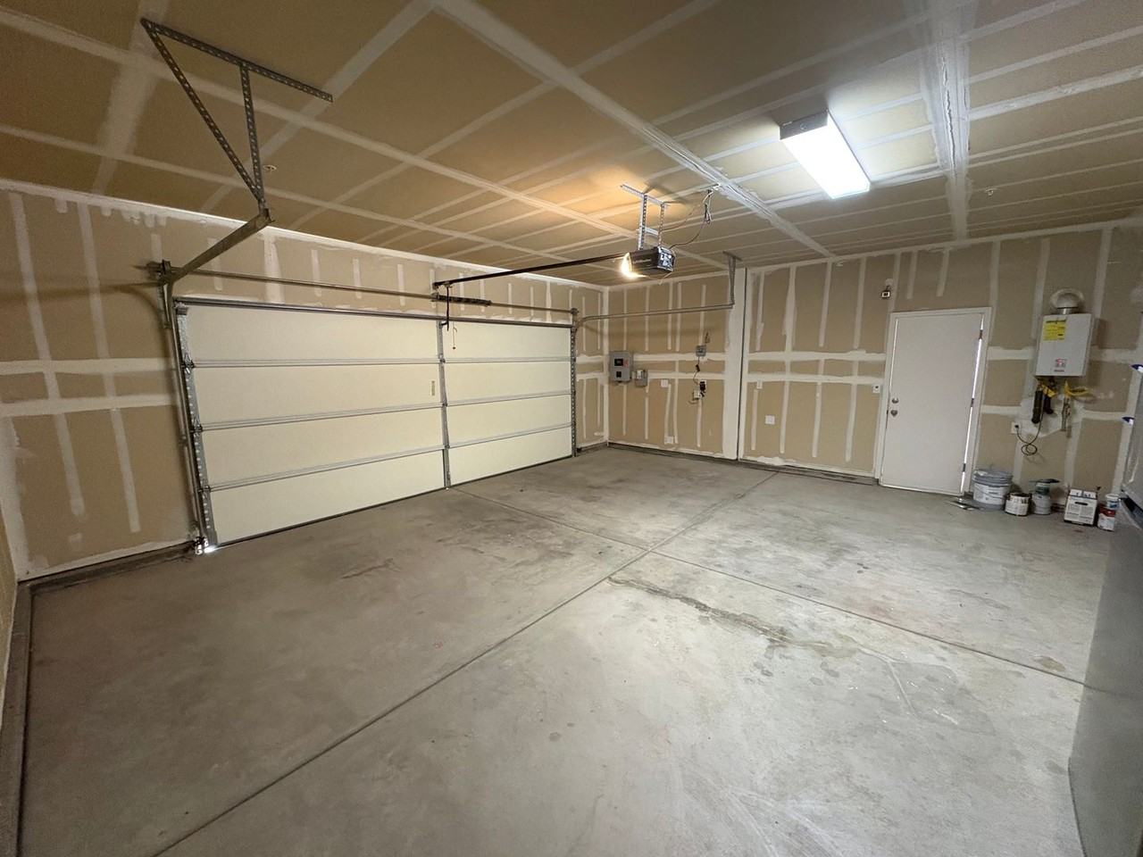 4306 W Lark Ave - Photo 3 of 36