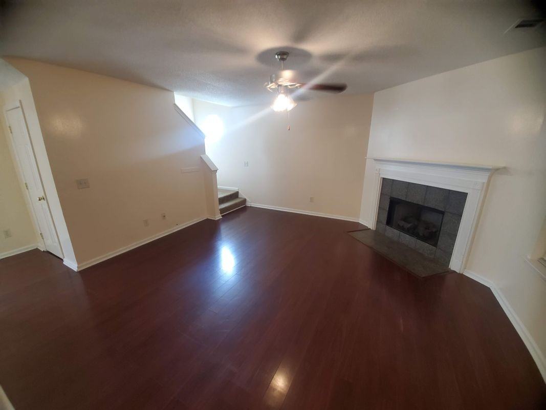 115 Silverton Rd - Photo 2 of 13