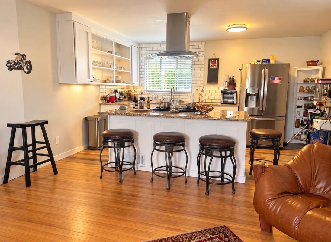 1804 Cornell Dr Se - Photo 6 of 7