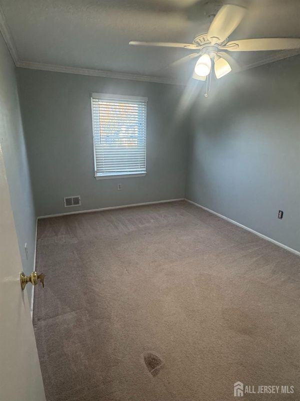 8 Begonia Ct - Photo 7 of 17