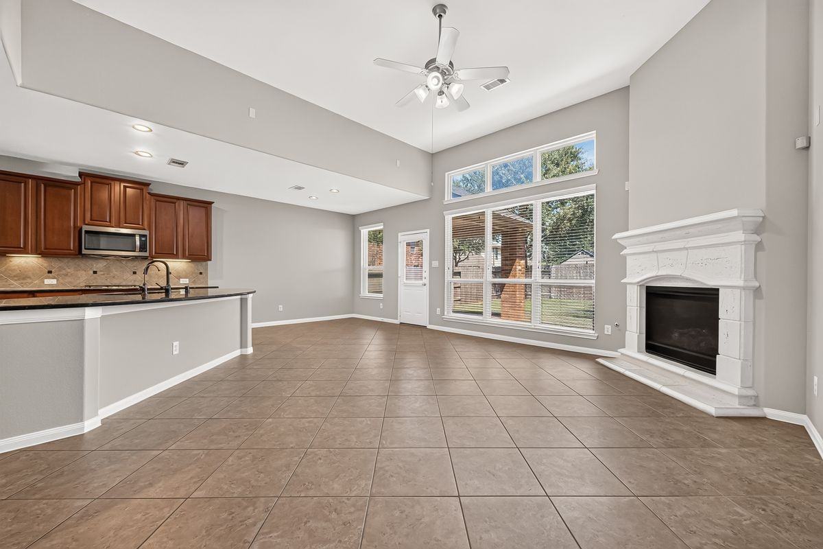 25710 Owl Landing Ln - Photo 3 of 3