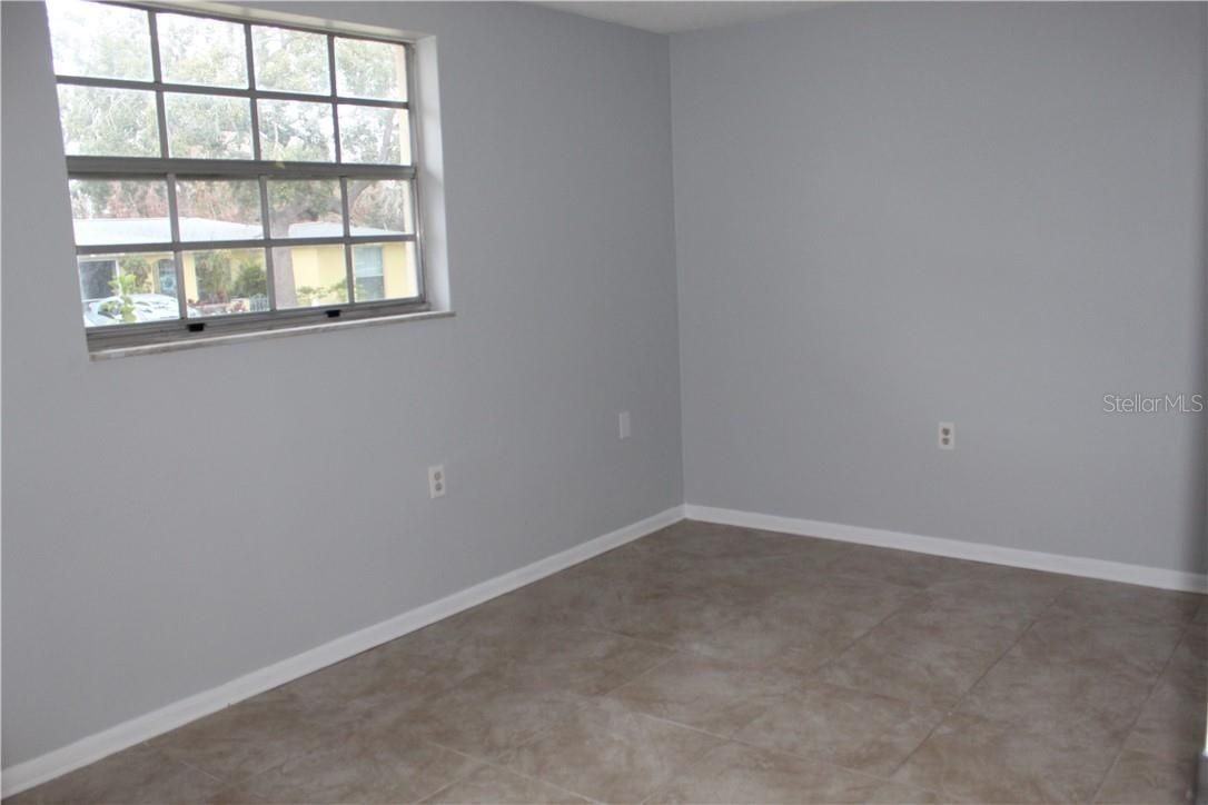 9920 Gray Fox Ln - Photo 3 of 7