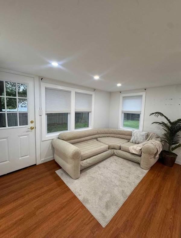 186 Woodside Rd - Photo 2 of 6