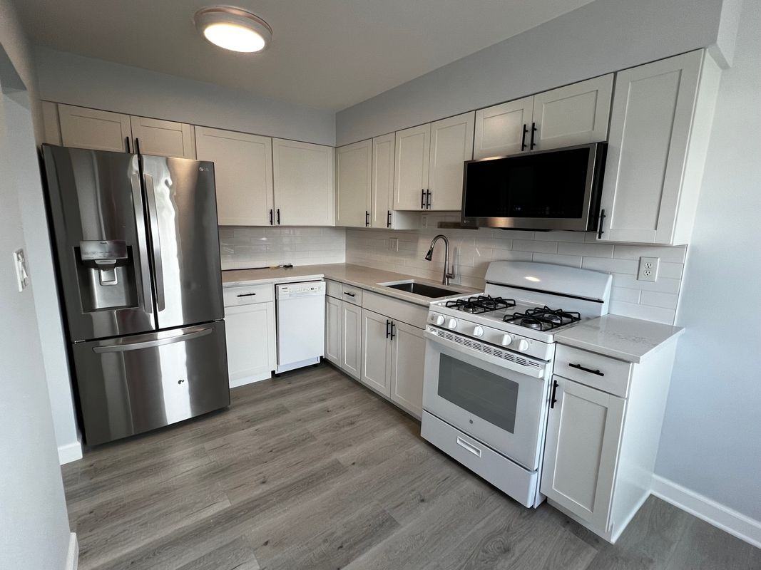 55 Schuyler Ave ##12 - Photo 4 of 12