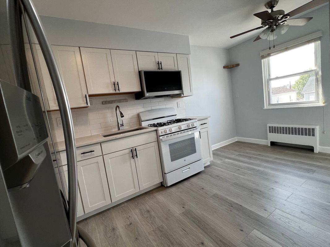 55 Schuyler Ave ##12 - Photo 5 of 12