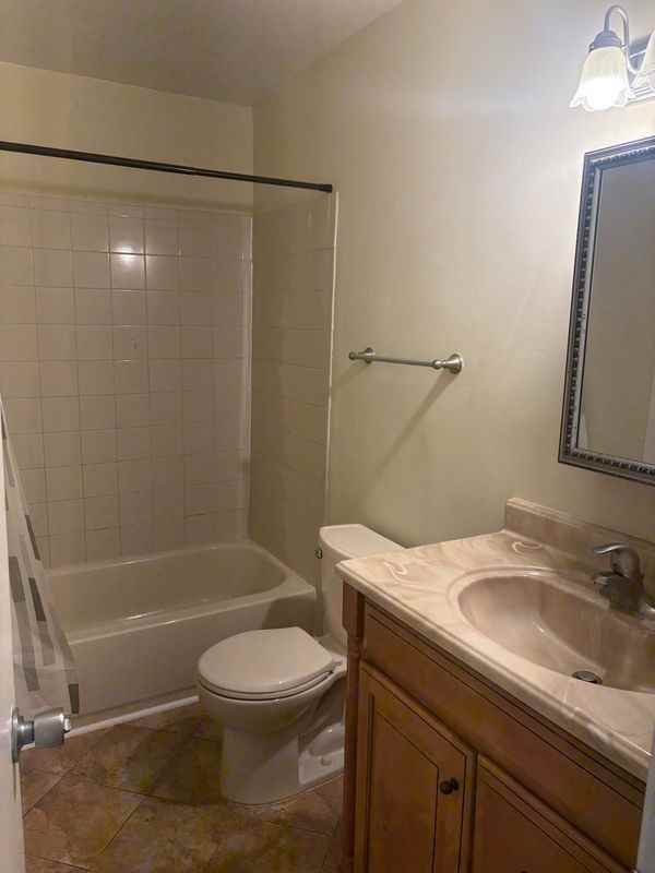 2705 Goldenrod Ct - Photo 7 of 8