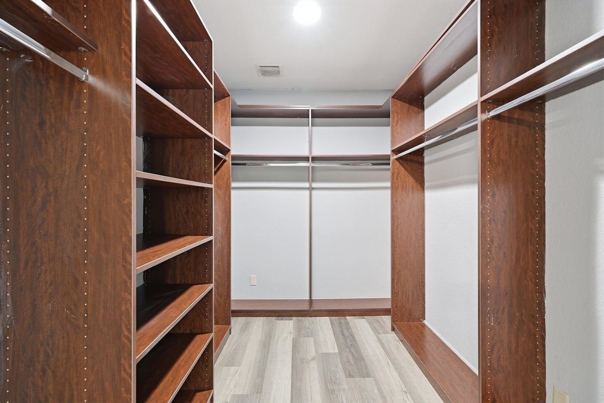 128 Nw 10th Ave - Photo 5 of 12