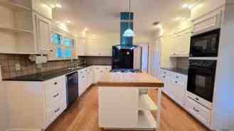 11067 Goodwood Blvd - Photo 1 of 1