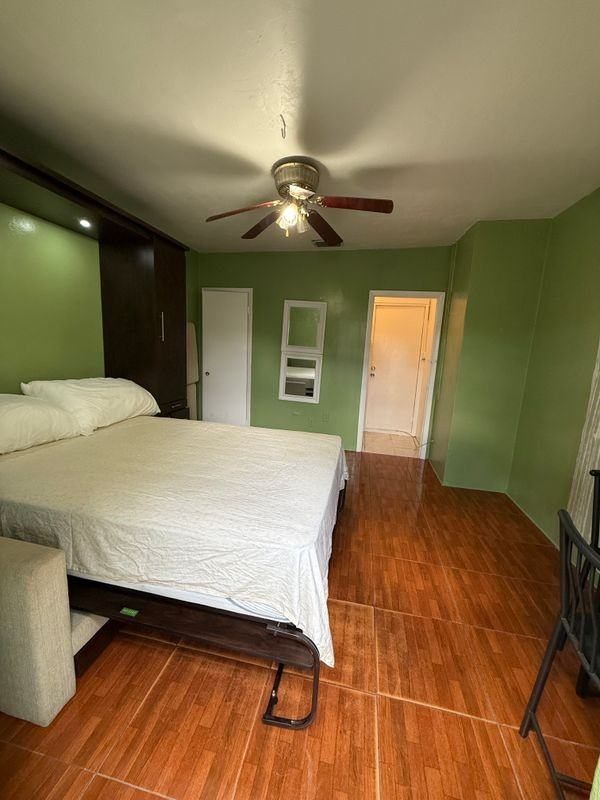 6211 Nw 18th Pl - Photo 6 of 9