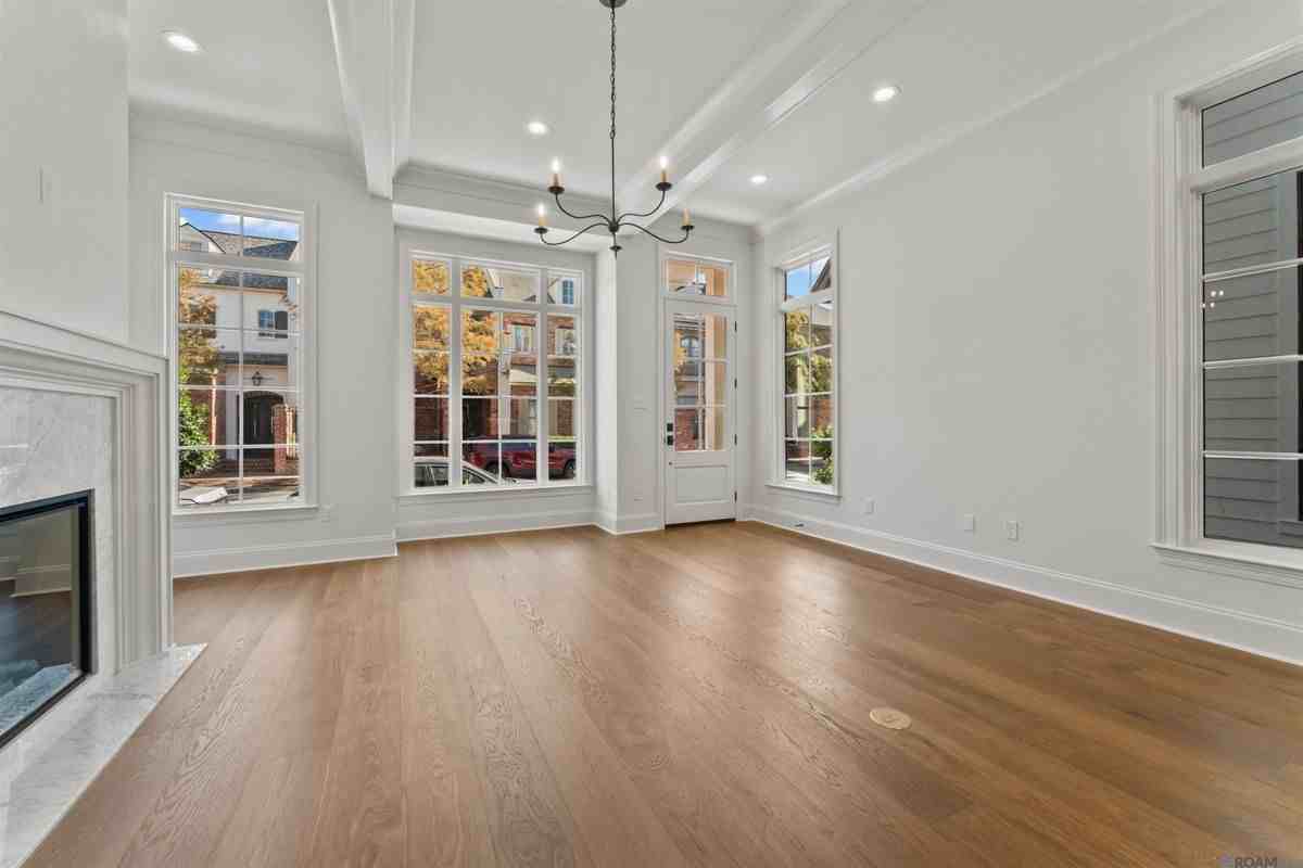 11422 Cotton Ln - Photo 5 of 27